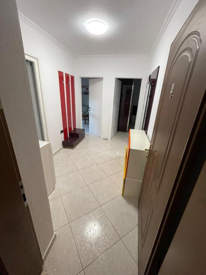 Sukaj In Center Apartment *
